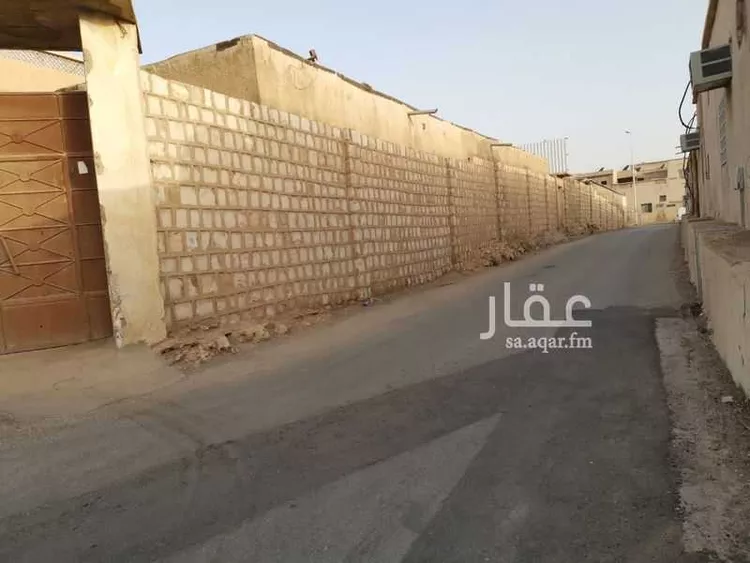 فيلا للبيع في شارع رافع بن مالك ، حي عليشة ، الرياض ، منطقة الرياض