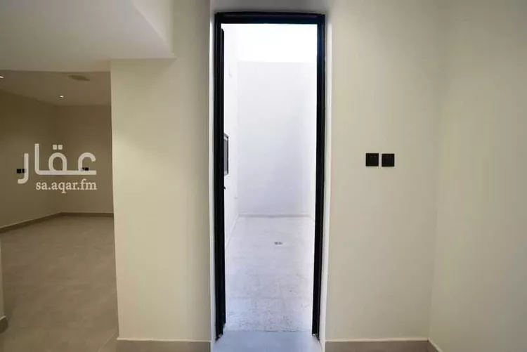 فيلا للبيع في شارع ابن رشد, حي الفاروق, مدينة الرياض, منطقة الرياض صورة 3