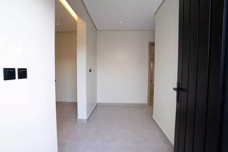 فيلا للبيع في شارع ابن رشد, حي الفاروق, مدينة الرياض, منطقة الرياض صورة 4