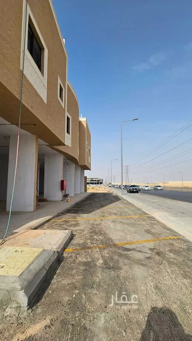 Shop for Rent in Riyadh Ad Dar Al Baida صورة 3