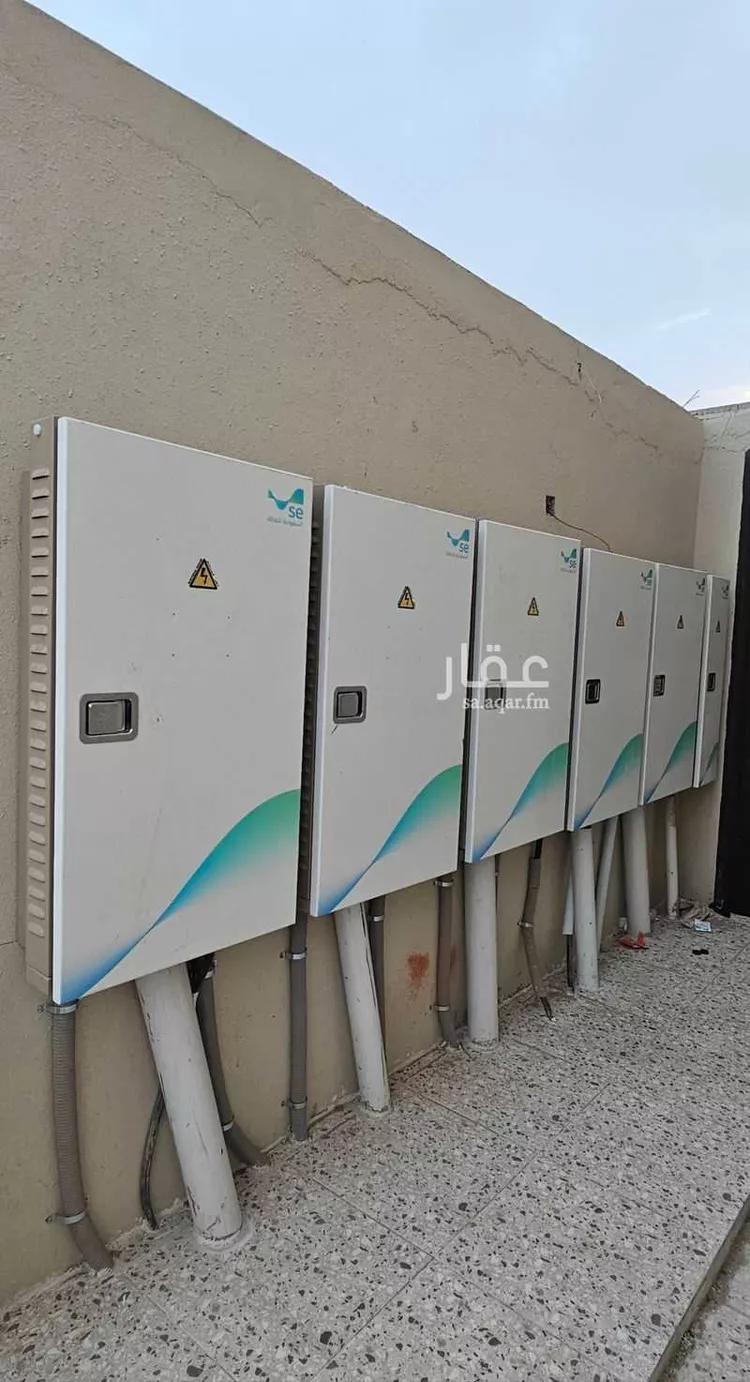 عمارة للبيع في شارع الياقوت, حي الدار البيضاء, مدينة الرياض, منطقة الرياض 8