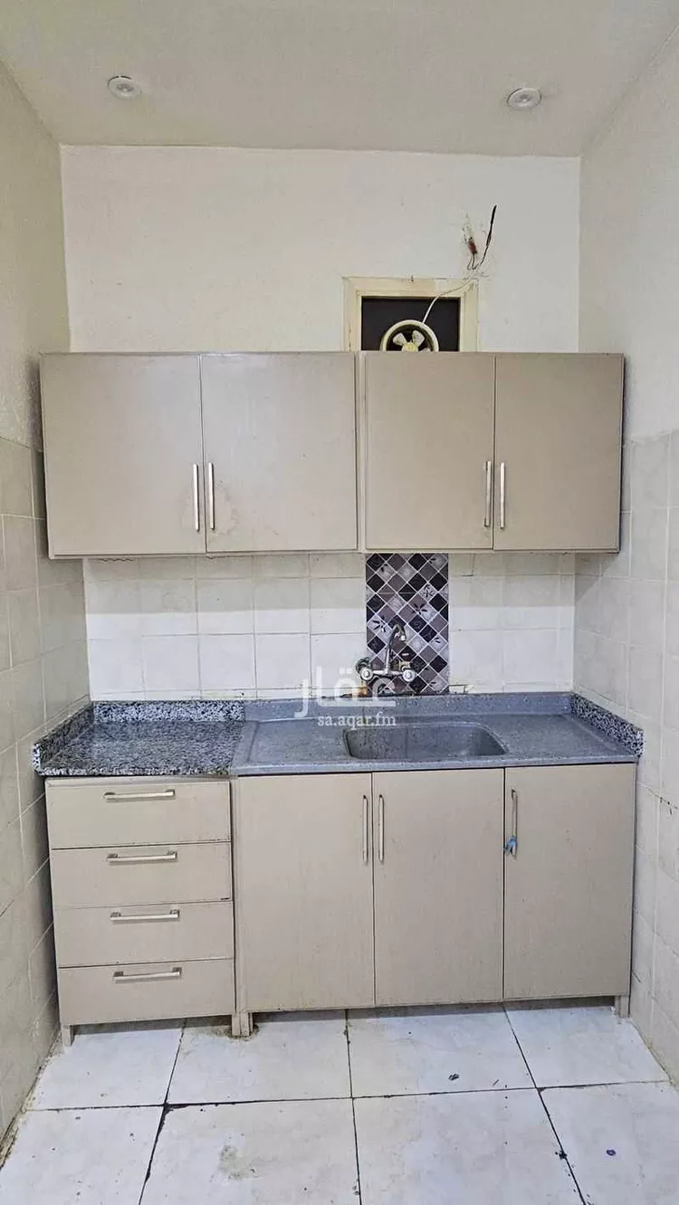 شقة للإيجار في شارع محمد رشيد رضا, حي الدار البيضاء, مدينة الرياض, منطقة الرياض صورة 3