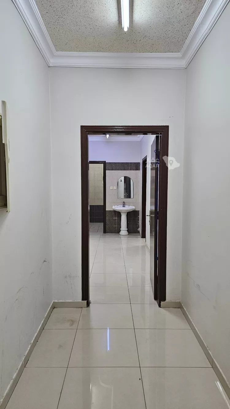 شقة للإيجار في شارع العزيزية الفرعي, حي الدار البيضاء, مدينة الرياض, منطقة الرياض 10