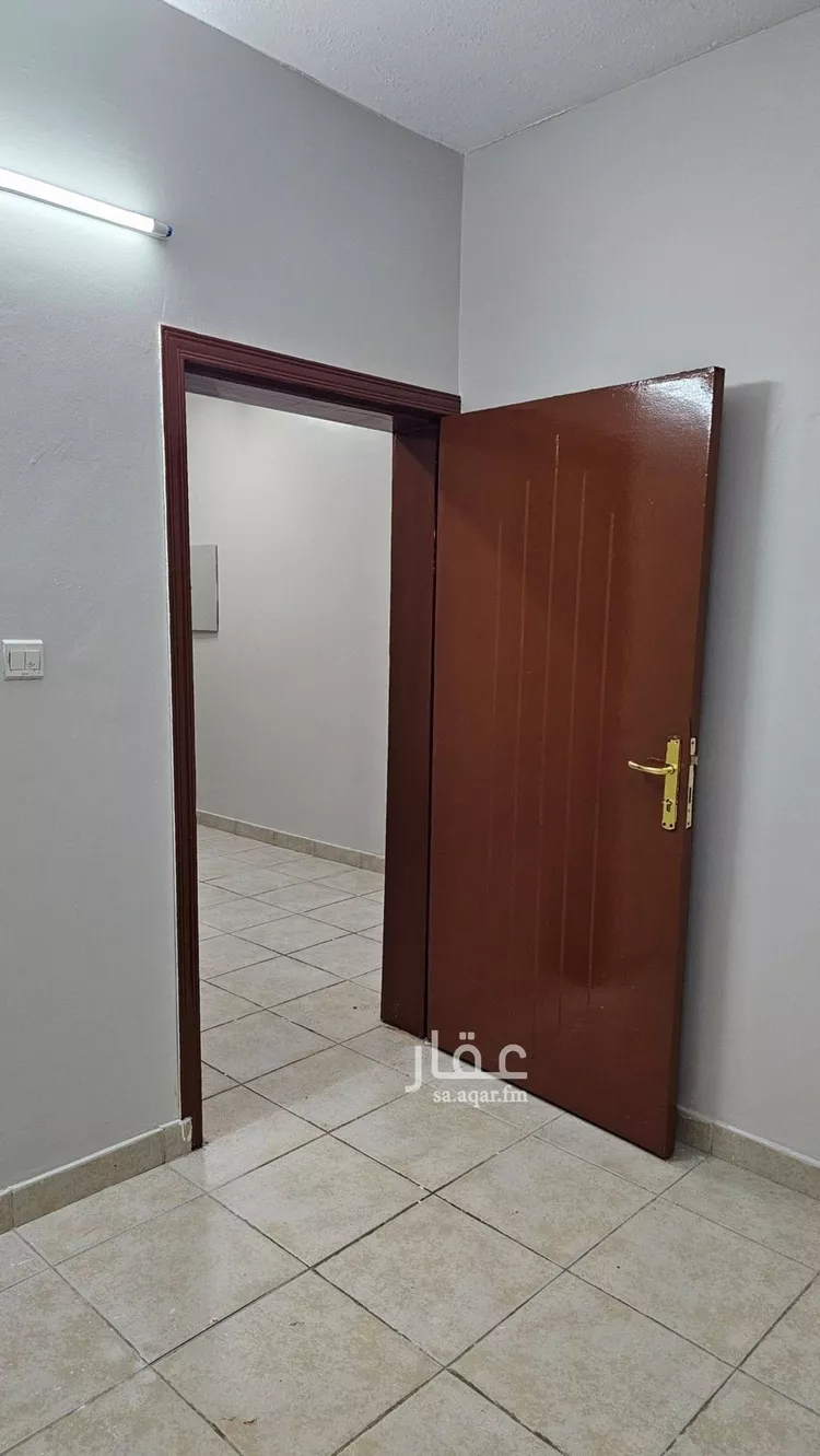 شقة للإيجار في شارع طريق العزيزية, حي الدار البيضاء, مدينة الرياض, منطقة الرياض