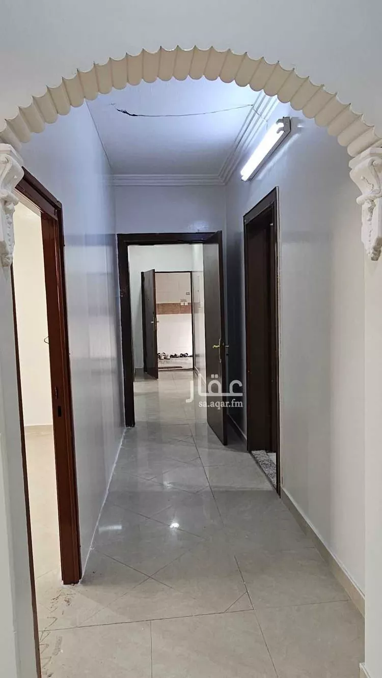 شقة للإيجار في شارع العزيزية الفرعي, حي العزيزية, مدينة الرياض, منطقة الرياض 7