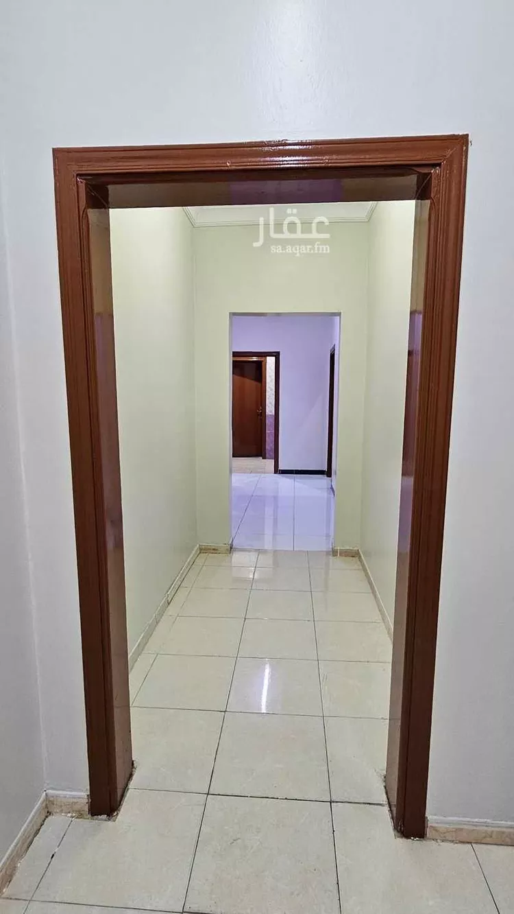 عمارة للإيجار في شارع العزيزية الفرعي, حي العزيزية, مدينة الرياض, منطقة الرياض صورة 5