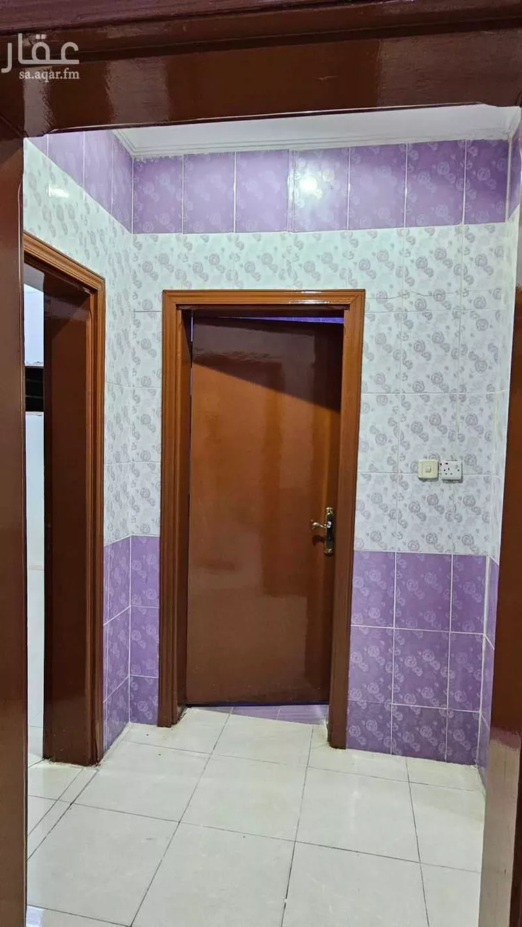 عمارة للإيجار في شارع العزيزية الفرعي, حي العزيزية, مدينة الرياض, منطقة الرياض صورة 4