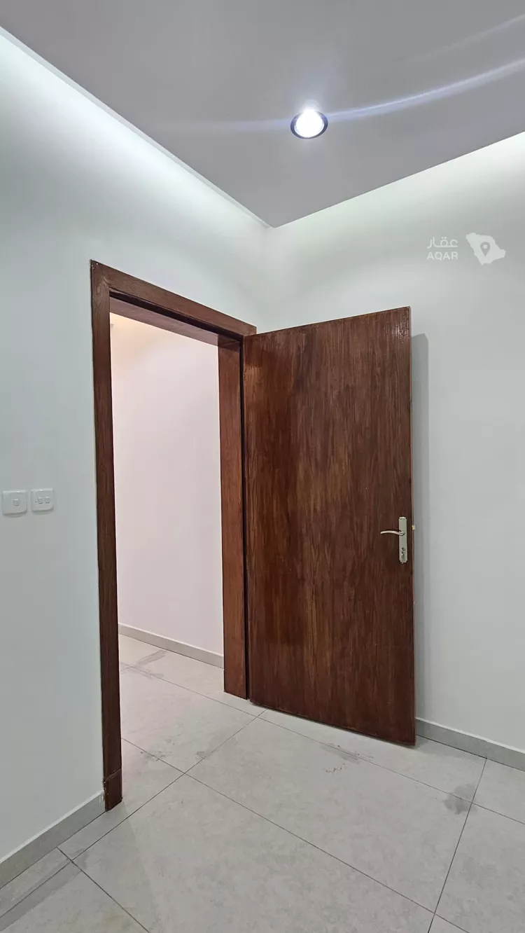 شقة للإيجار في شارع الميناء, حي الدار البيضاء, مدينة الرياض, منطقة الرياض 4