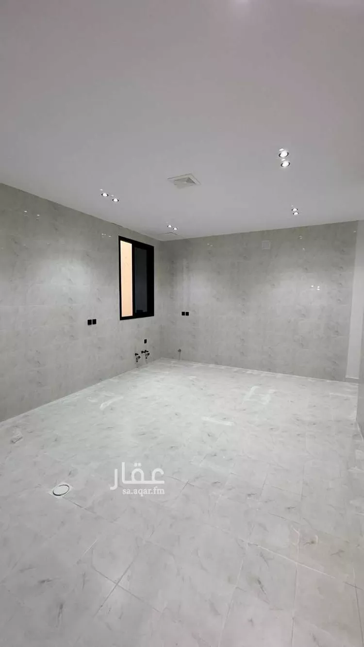 Floor for Sale in Al Kharj Al Safaa صورة 3