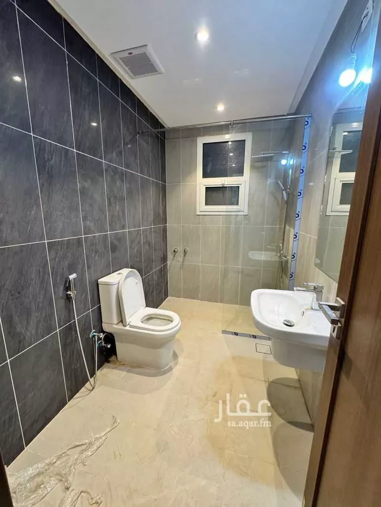 فيلا للإيجار في شارع الصقور, حي قرطبة, مدينة الرياض, منطقة الرياض صورة 3