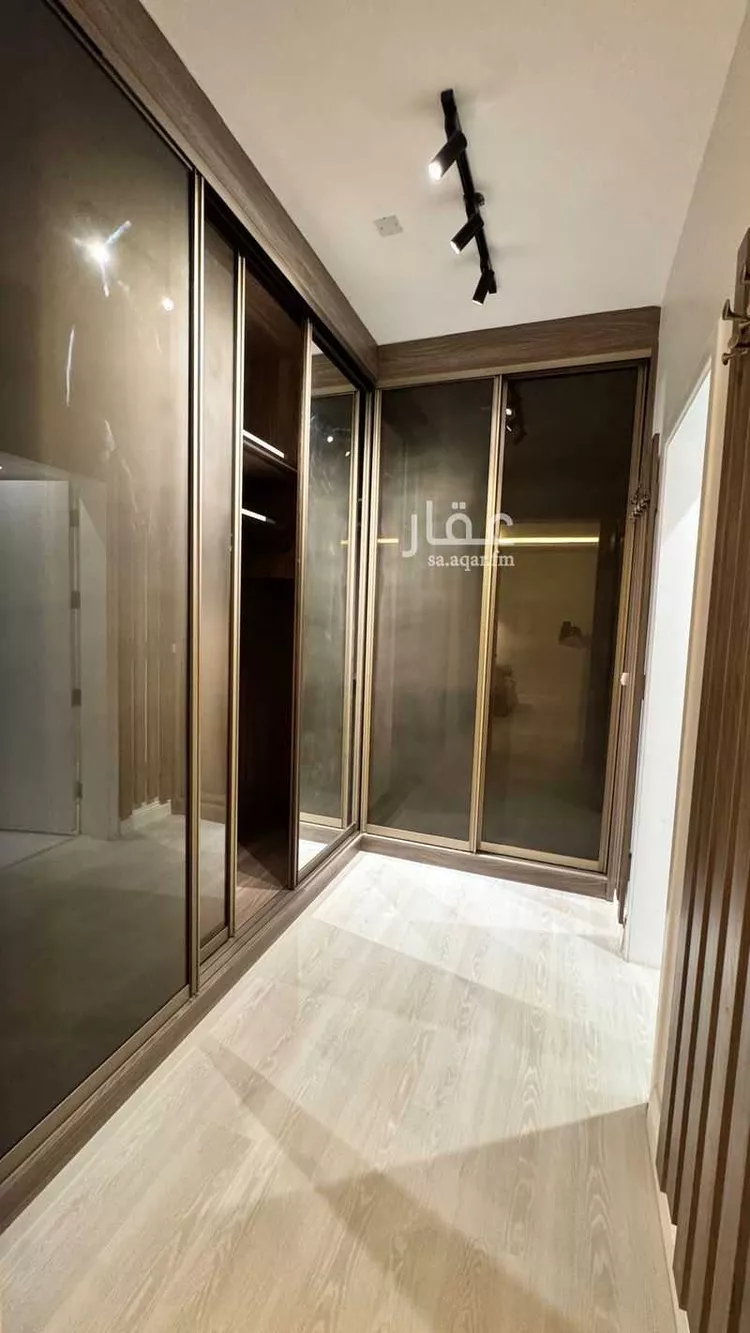 فيلا للبيع في شارع أبي حجر الأعلى, حي المونسية, مدينة الرياض, منطقة الرياض صورة 2