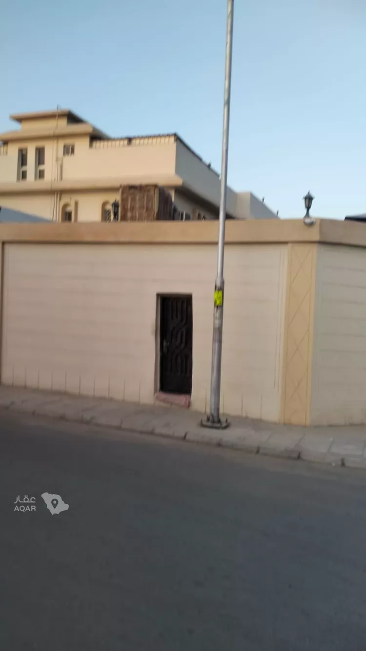 فيلا للبيع في شارع المشرق, حي النموذجية, مدينة الرياض, منطقة الرياض