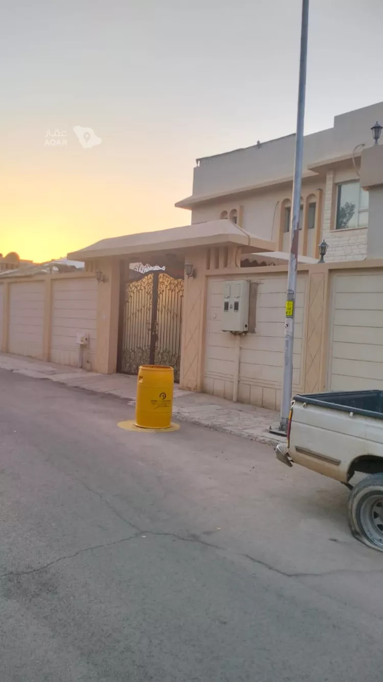 فيلا للبيع في شارع المشرق, حي النموذجية, مدينة الرياض, منطقة الرياض صورة 3