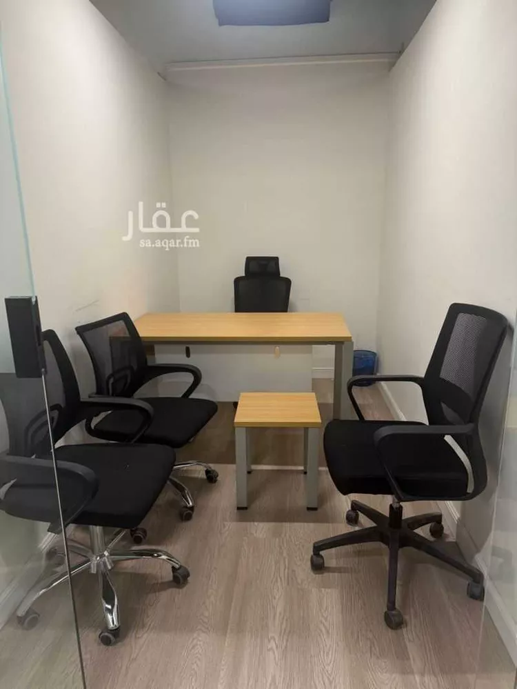 مكتب تجاري للإيجار في شارع طريق الملك فهد, حي الدريهمية, مدينة الرياض, منطقة الرياض صورة 3
