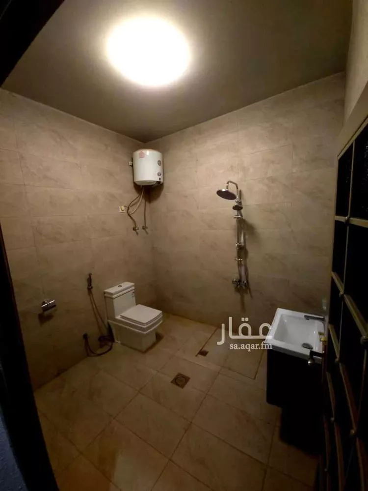 شقة للإيجار في شارع ابن عمر الدقاق ، حي العليا ، الرياض ، منطقة الرياض صورة 2