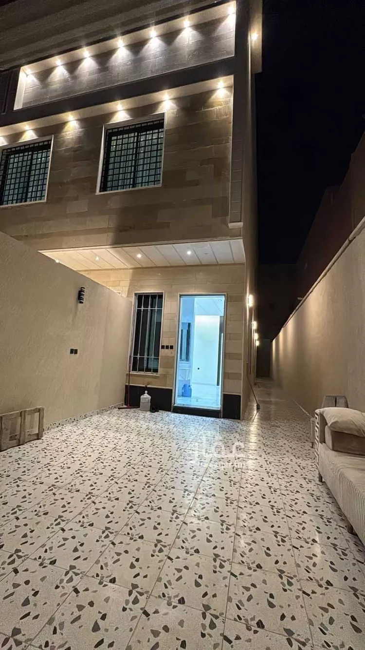 دور للبيع في شارع أبي عبدالله الزهري, حي طويق, مدينة الرياض, منطقة الرياض صورة 3