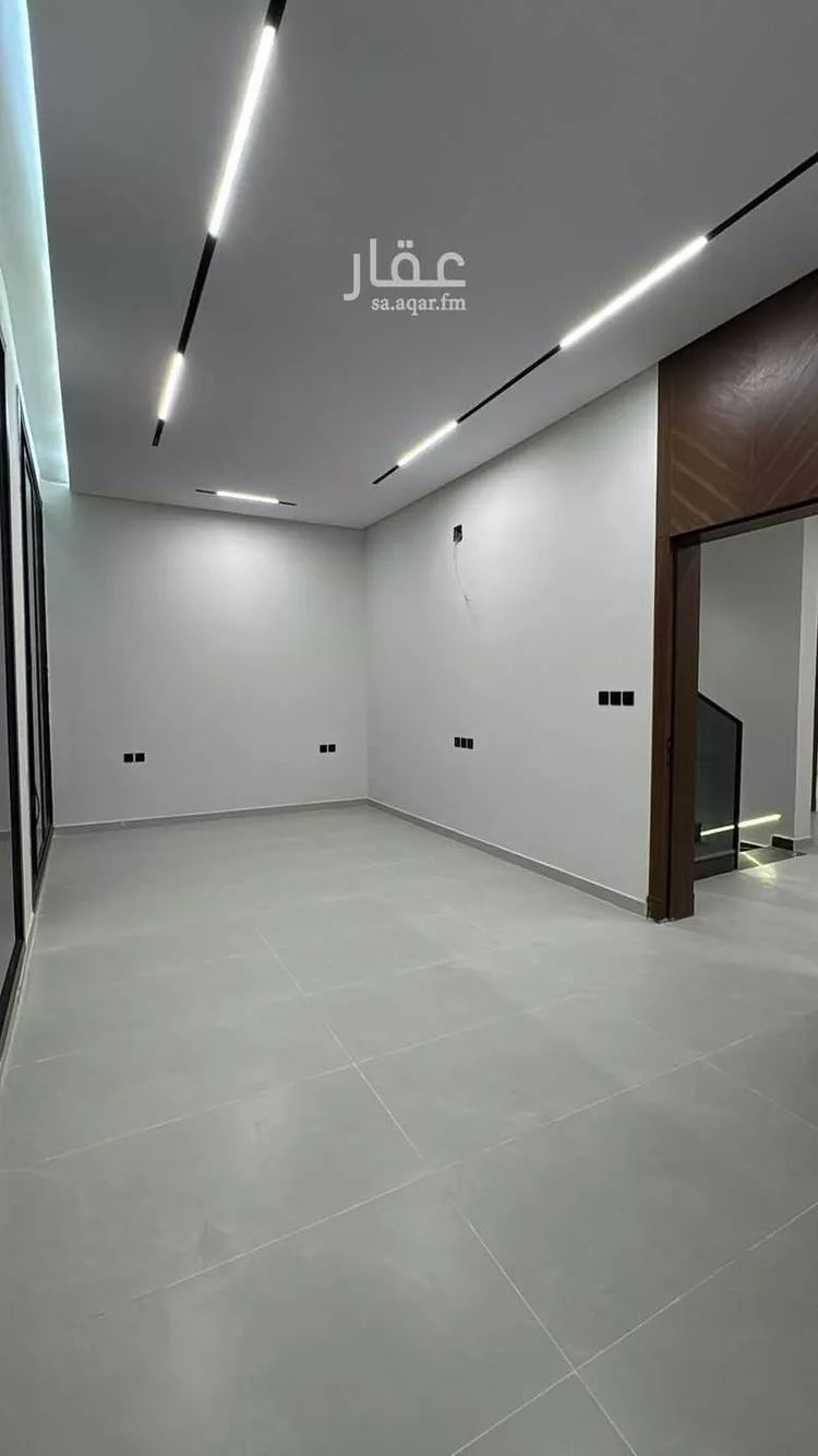 فيلا للبيع في شارع محمد عمر توفيق, حي العوالي, مدينة الرياض, منطقة الرياض صورة 5