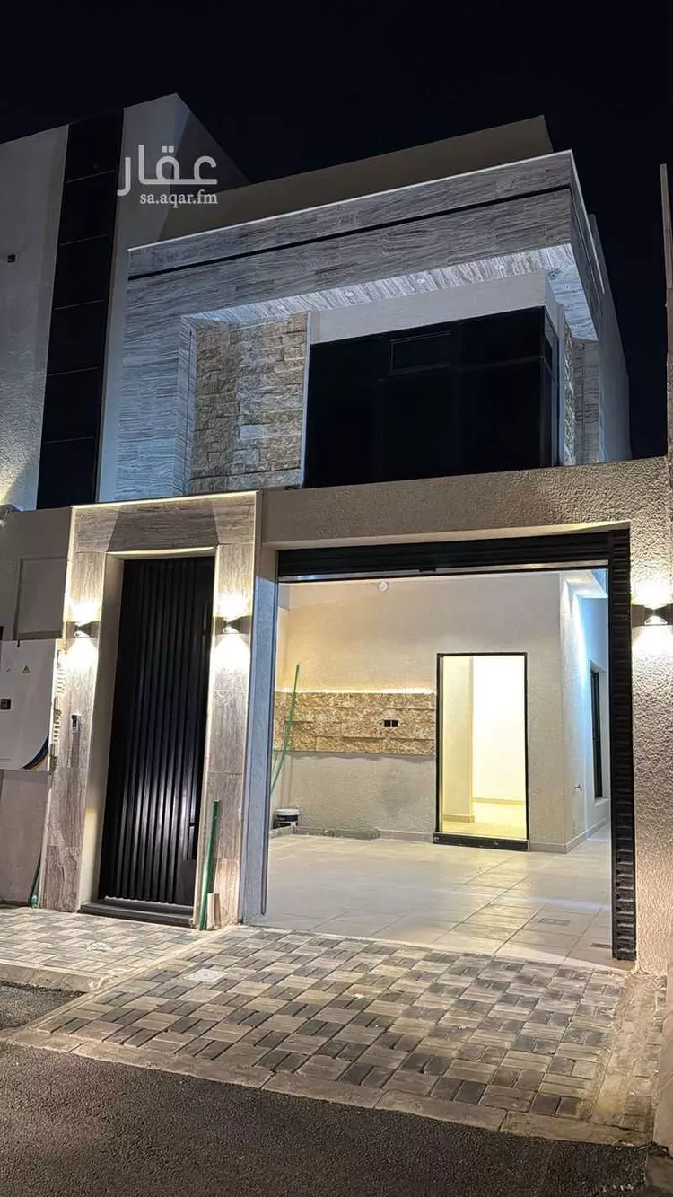 دور للبيع في شارع نجم الدين الأيوبي, حي العوالي, مدينة الرياض, منطقة الرياض