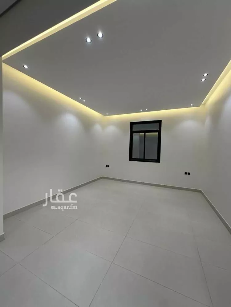 فيلا للبيع في شارع يحيى بن جزلة, حي الرمال, مدينة الرياض, منطقة الرياض صورة 5