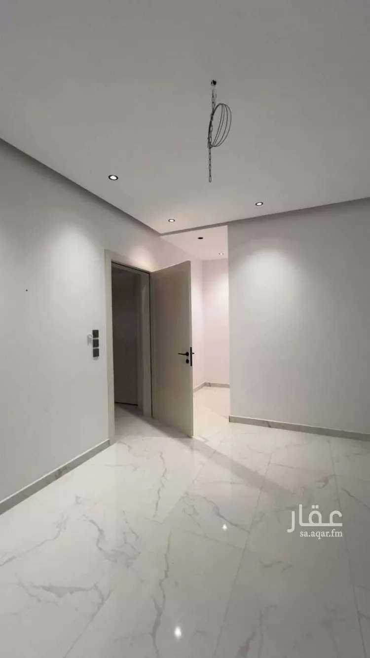 فيلا للإيجار في شارع خالده بنت الاسود, حي طيبة, مدينة المدينه المنوره, منطقة المدينة المنورة صورة 3