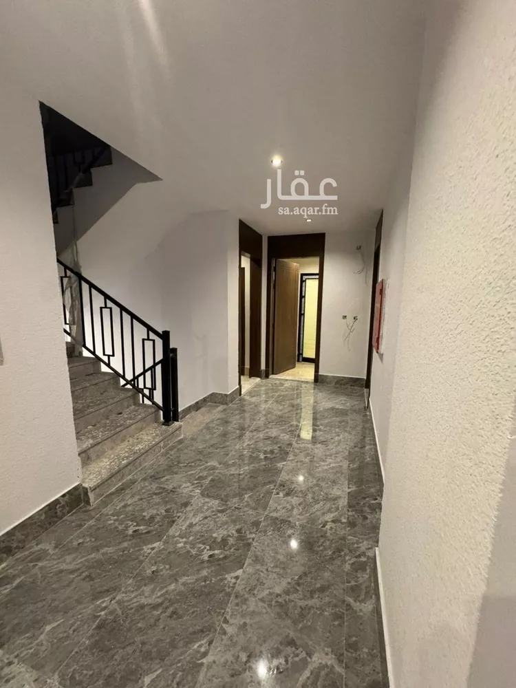 شقة للبيع في شارع العوالي, حي الشعلة, مدينة الدمام, المنطقة الشرقية