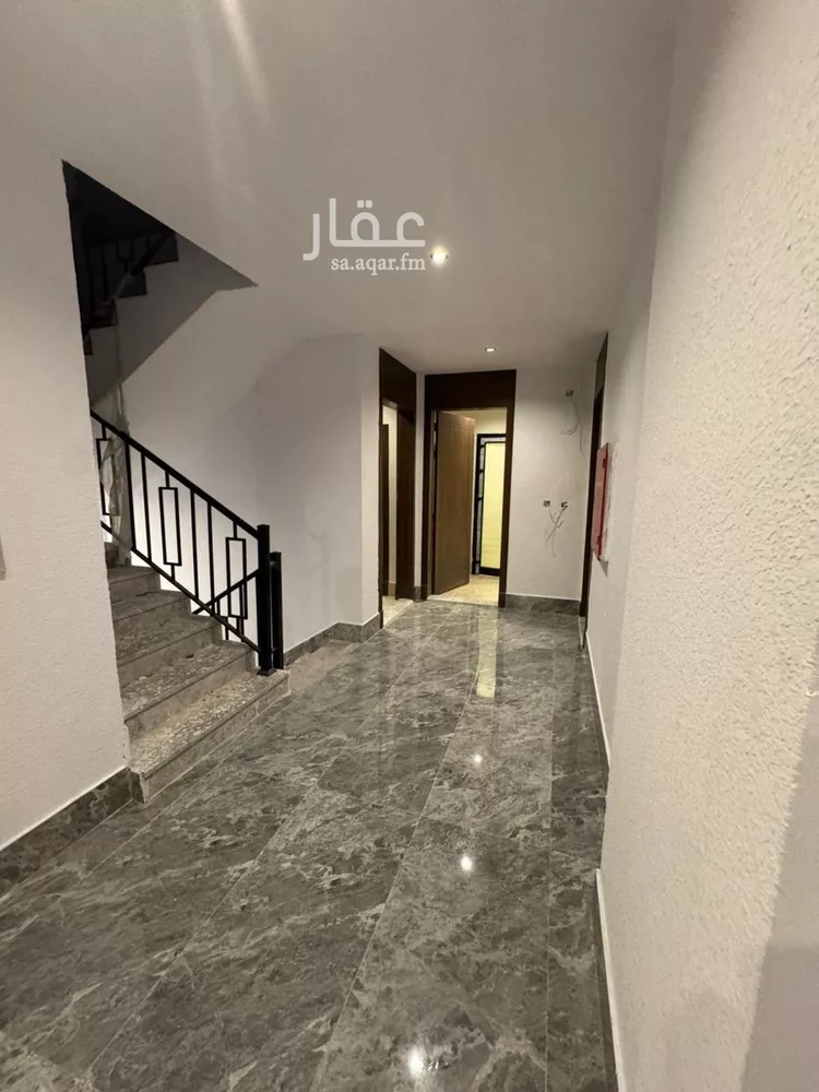 شقة للبيع في شارع العوالي, حي الشعلة, مدينة الدمام, المنطقة الشرقية