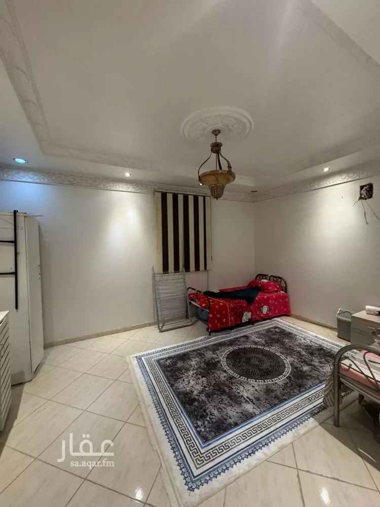 شقة للبيع في شارع المقاماتي, حي إشبيلية, مدينة الرياض, منطقة الرياض