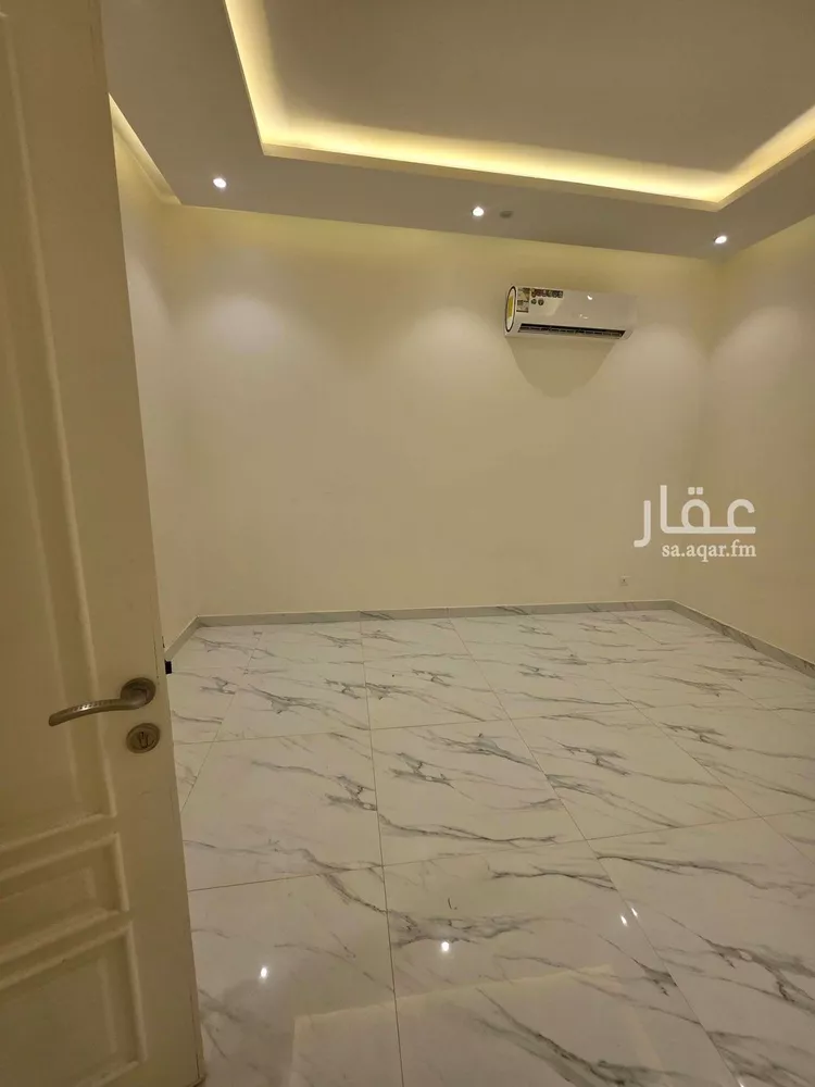 فيلا للإيجار في شارع الامير فيصل بن بندر بن عبدالعزيز, حي النرجس, مدينة الرياض, منطقة الرياض صورة 3