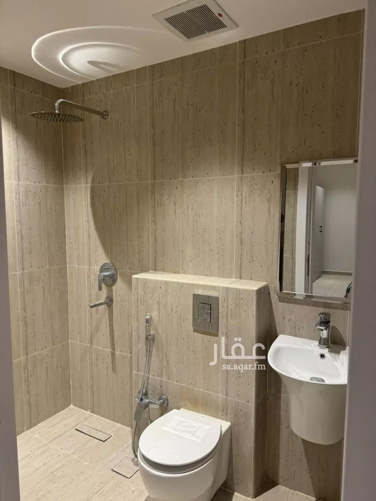 شقة للبيع في شارع محمد بن ناصر المبارك, حي عرقة, مدينة الرياض, منطقة الرياض صورة 5