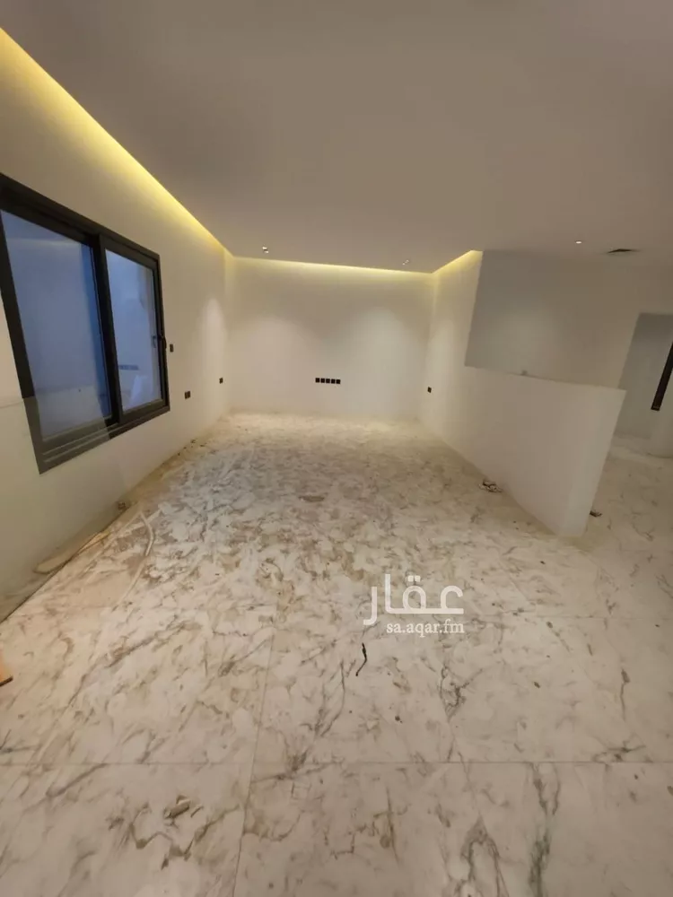 Villa for Sale in Riyadh Al Arid 9