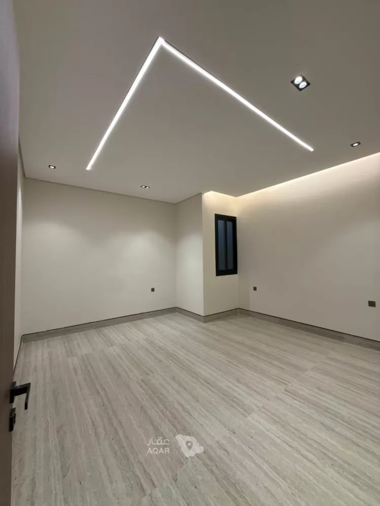 Floor for Sale in Riyadh Ash Sharq 7