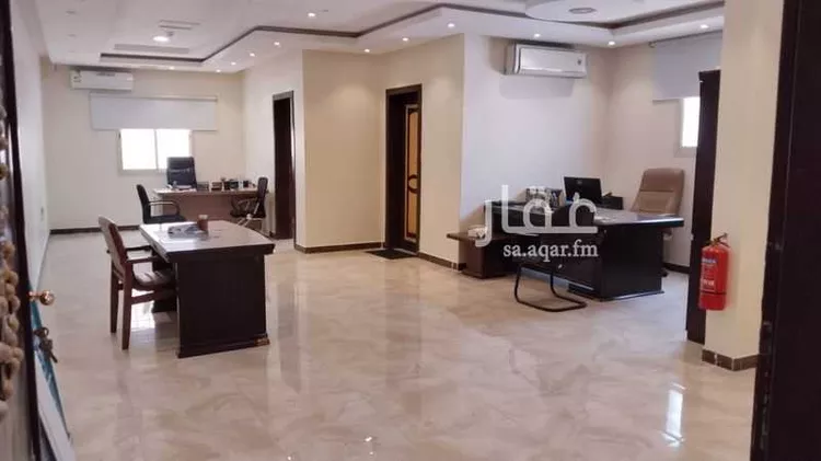 مكتب تجاري للإيجار في شارع الشيخ حسن بن حسين بن علي, حي إشبيلية, مدينة الرياض, منطقة الرياض