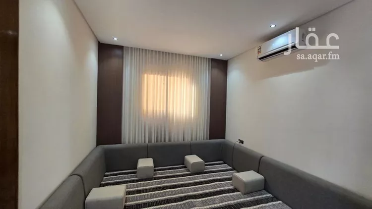دور للبيع في شارع حسين الأبريقي, حي عكاظ, مدينة الرياض, منطقة الرياض صورة 4