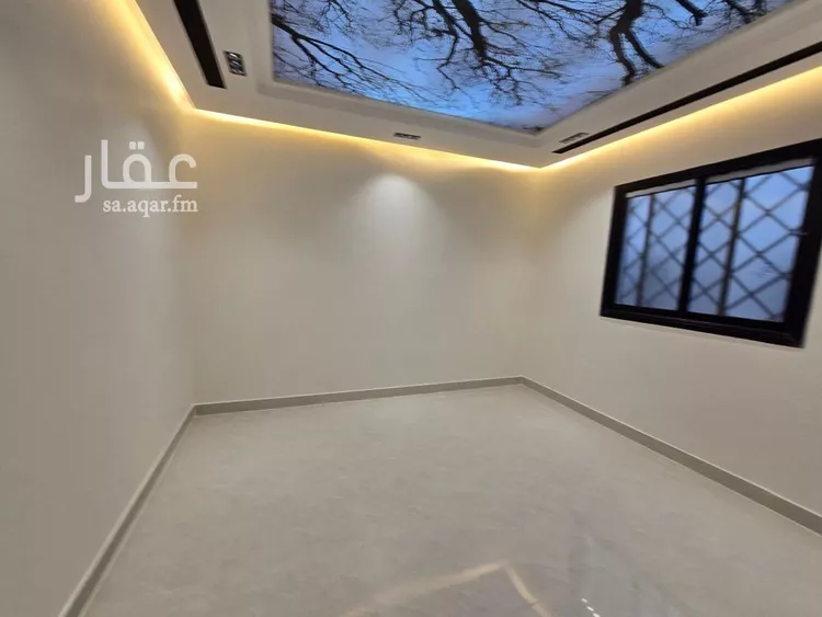 دور للبيع في شارع الغديرين, حي طيبة, مدينة الرياض, منطقة الرياض 8