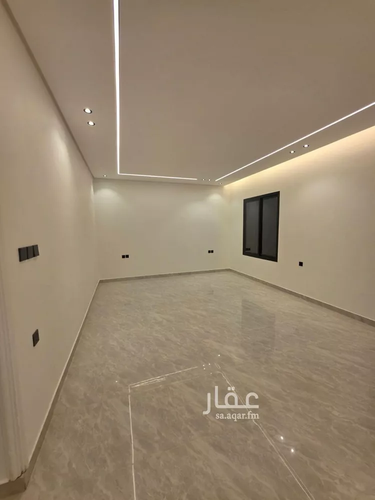 دور للبيع في شارع المقناص, حي الحزم, مدينة الرياض, منطقة الرياض صورة 4