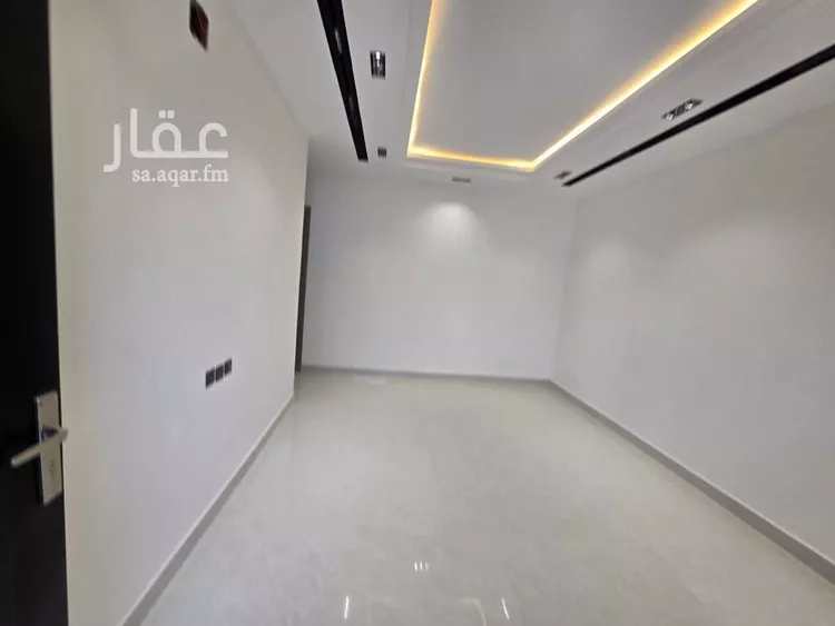 دور للبيع في شارع الإمام مسلم , حي بدر, مدينة الرياض, منطقة الرياض صورة 5