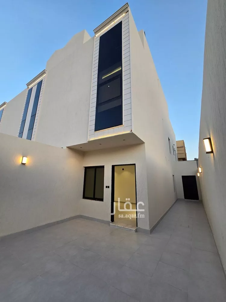 دور للبيع في شارع إبراهيم الباهلي, حي بدر, مدينة الرياض, منطقة الرياض صورة 3