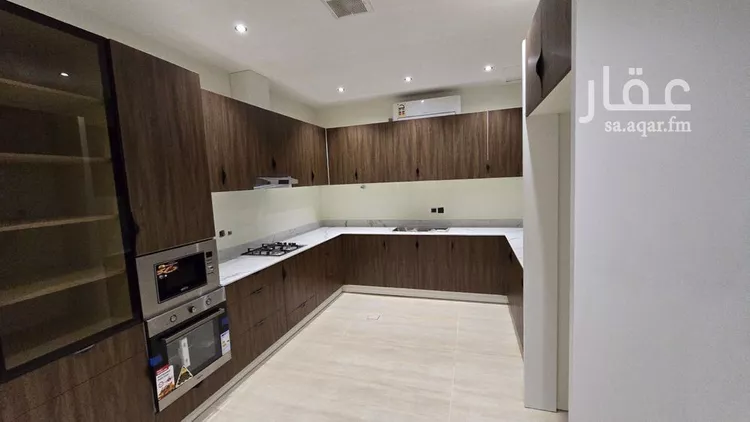 Floor for Sale in Riyadh Okaz صورة 5