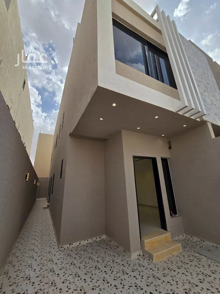 دور للبيع في شارع الغديرين, حي طيبة, مدينة الرياض, منطقة الرياض 7