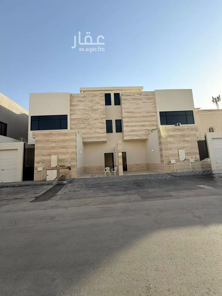 دور للبيع في شارع تمير, حي بدر, مدينة الرياض, منطقة الرياض صورة 3
