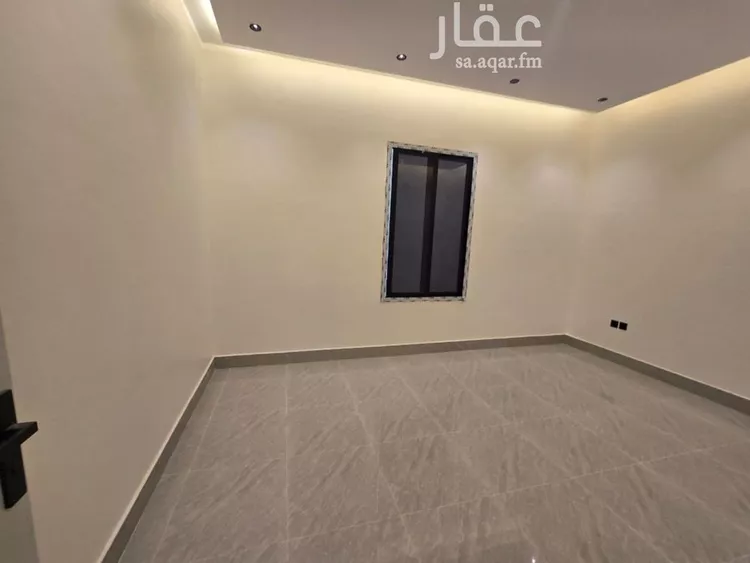دور للبيع في شارع الإمام مسلم , حي بدر, مدينة الرياض, منطقة الرياض صورة 3