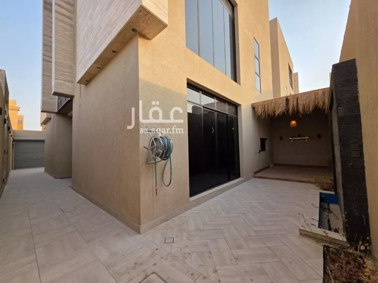 فيلا للبيع في شارع عبير, حي بدر, مدينة الرياض, منطقة الرياض صورة 4