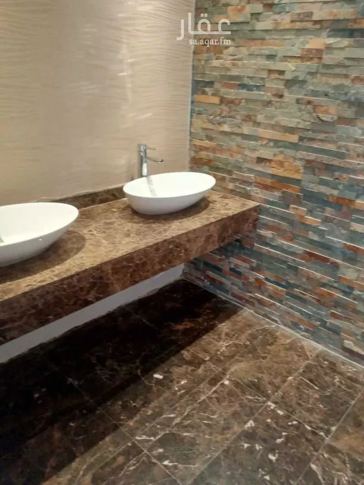 فيلا للإيجار في شارع ضياء الدين البالسي, حي التعاون, مدينة الرياض, منطقة الرياض صورة 3