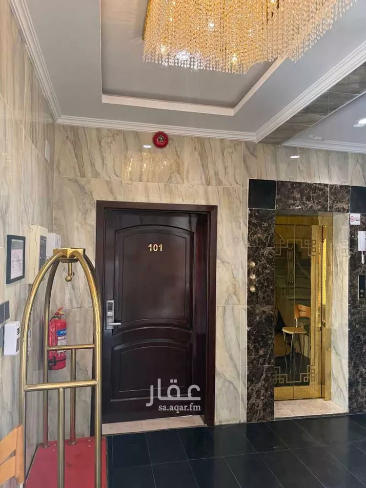 عمارة للبيع في شارع عبدالملك ابن محمد السعدى, حي الفتح, مدينة المدينة المنورة, منطقة المدينة المنورة صورة 2