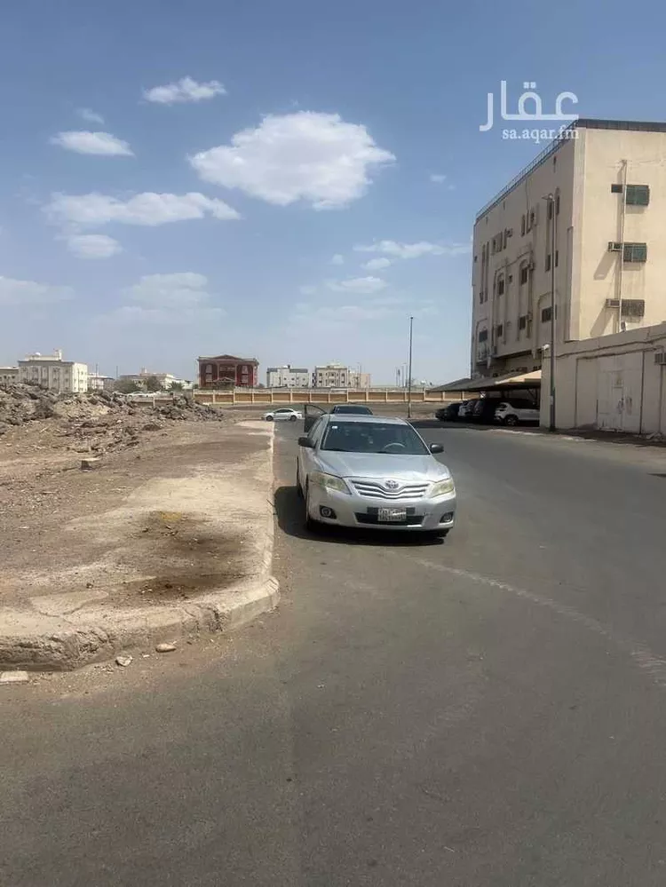 Land for Sale in Medina Adh Dhahirah