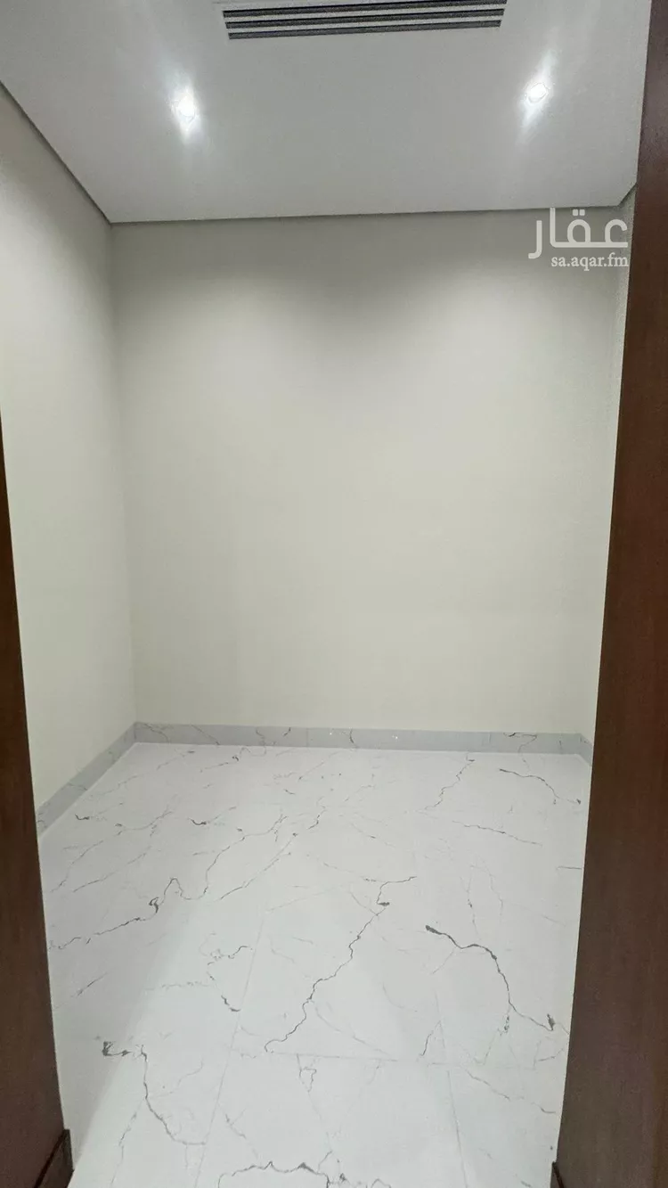 فيلا للبيع في شارع 405 المهدية, حي المهدية, مدينة الرياض, منطقة الرياض 14