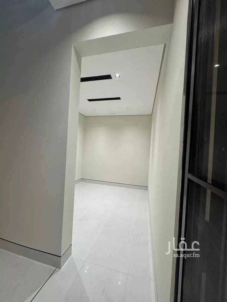 فيلا للبيع في شارع 405 المهدية, حي المهدية, مدينة الرياض, منطقة الرياض 21