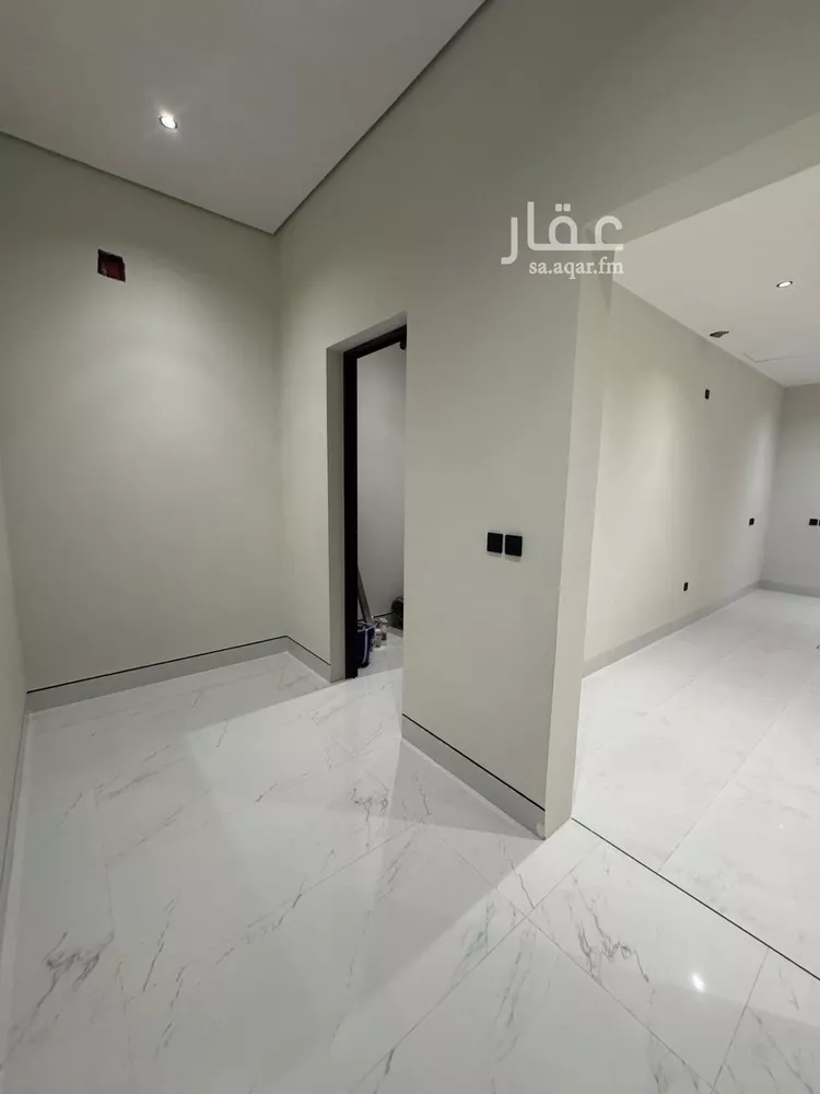 فيلا للبيع في شارع 405 المهدية, حي المهدية, مدينة الرياض, منطقة الرياض 13