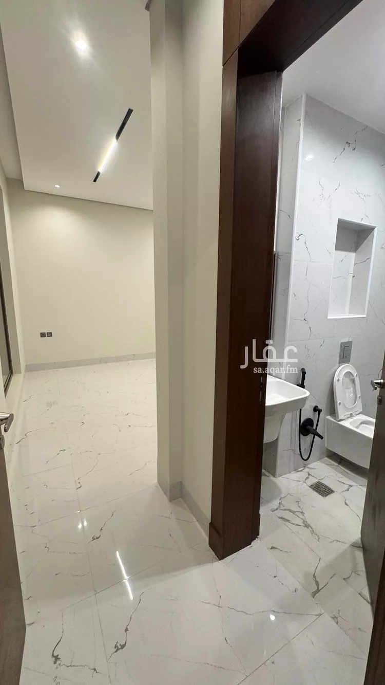 فيلا للبيع في شارع 405 المهدية, حي المهدية, مدينة الرياض, منطقة الرياض 18