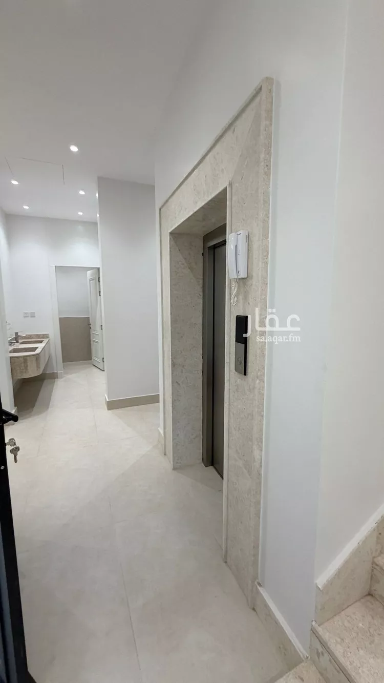Villa for Sale in Riyadh Al Mahdiyah صورة 3
